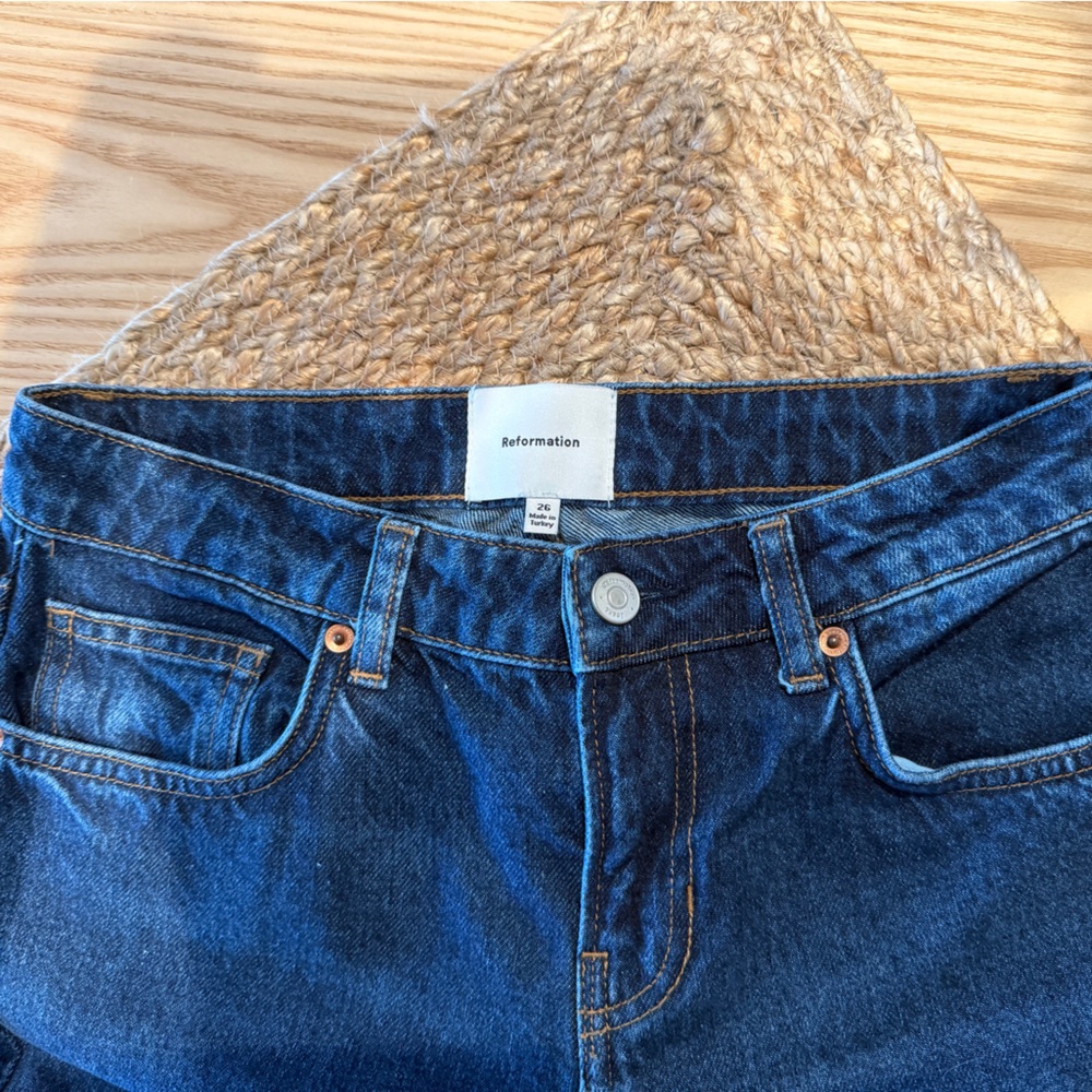 Reformation Jade Low Rise Slim Leg Jeans - Picture 5 of 6